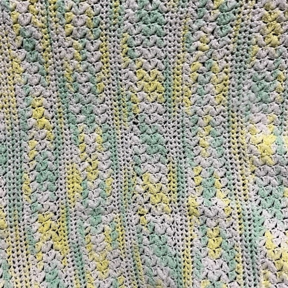 Handmade Crochet Blanket - Picture 6 of 15